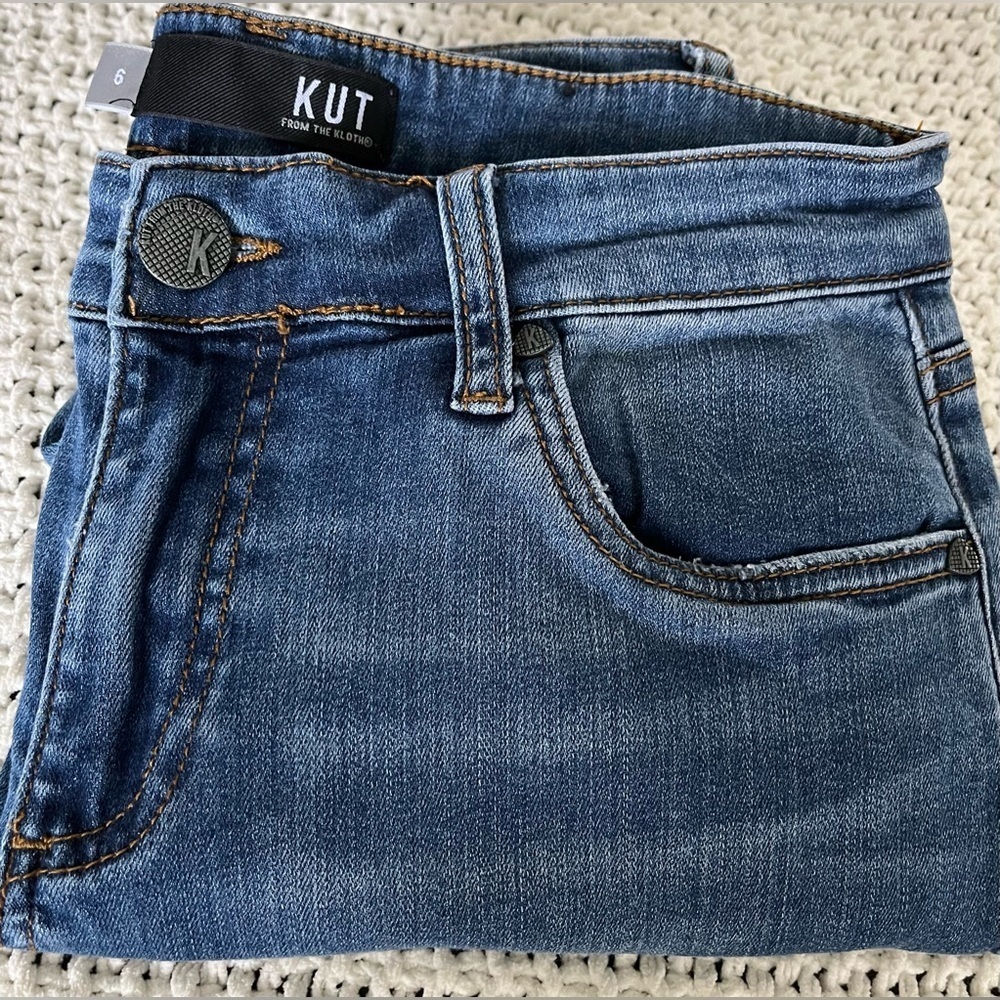 Kut From the Kloth Women's Donna Ankle Skinny Blue Jeans w/Frayed Hem; Size 6